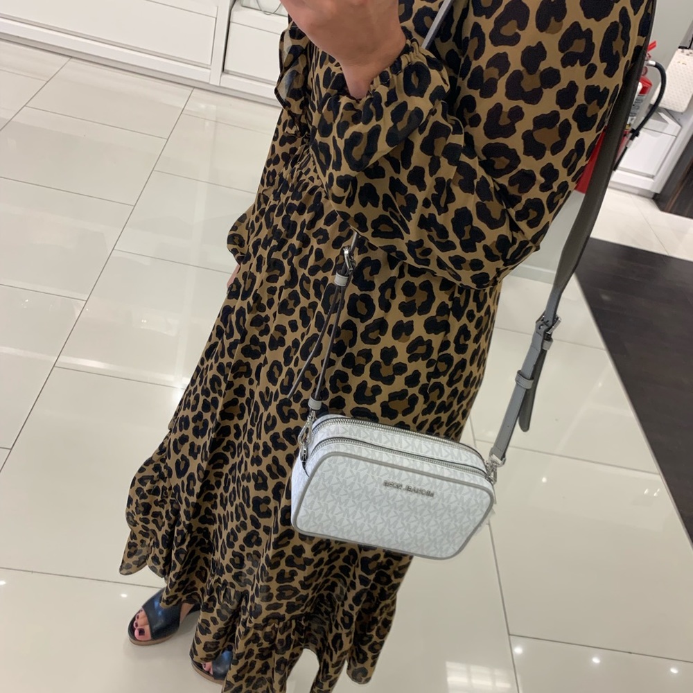 Michael Kors Connie CrossBody in gray and white